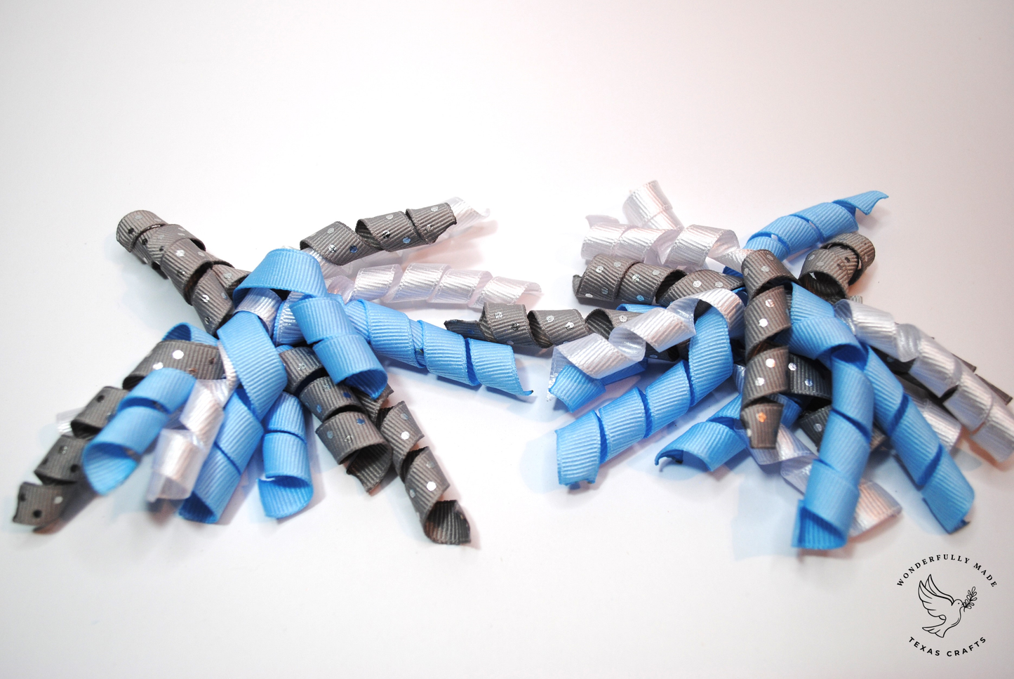 2 pcs - Light blue, white and gray