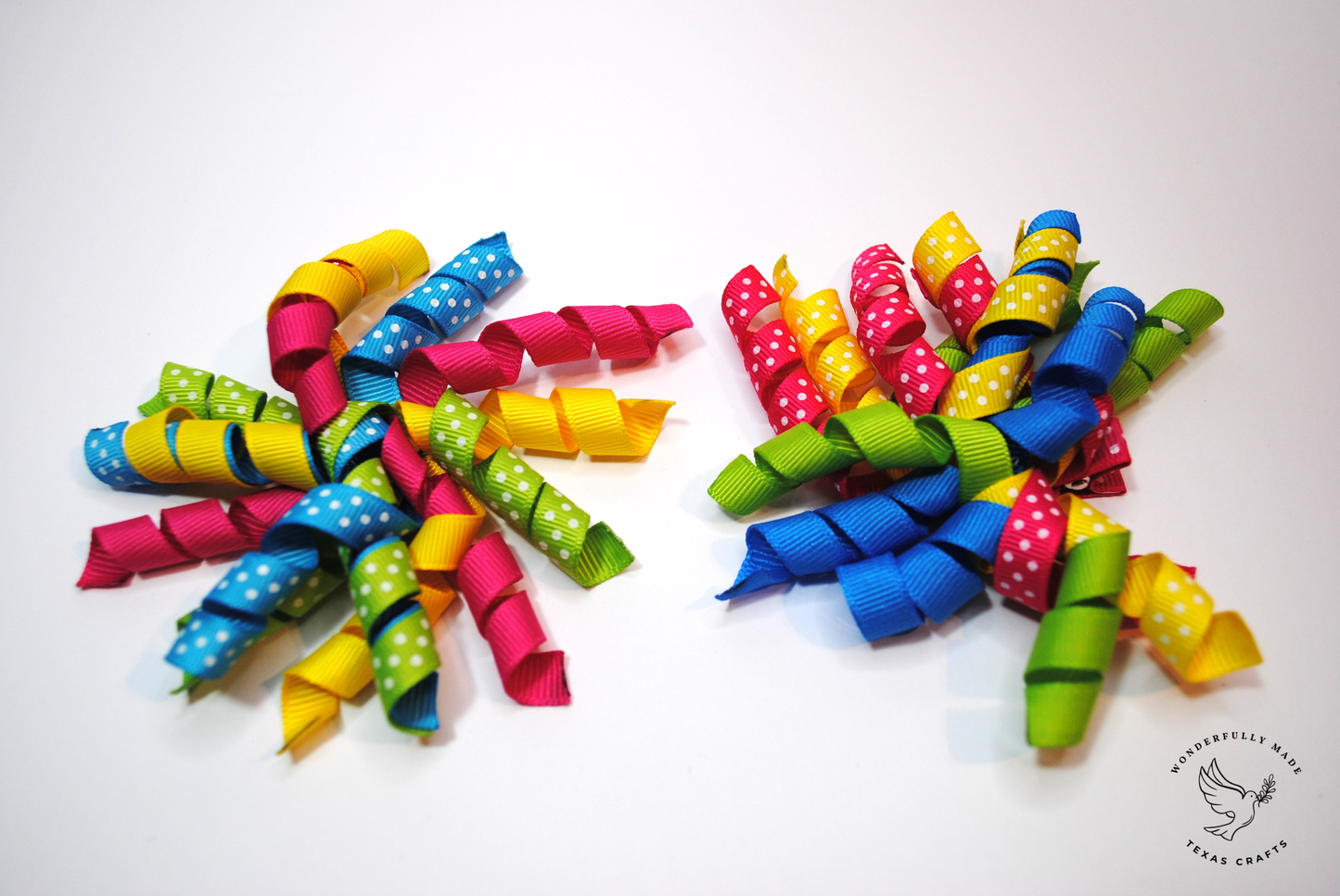 2 pcs - Rainbow dots
