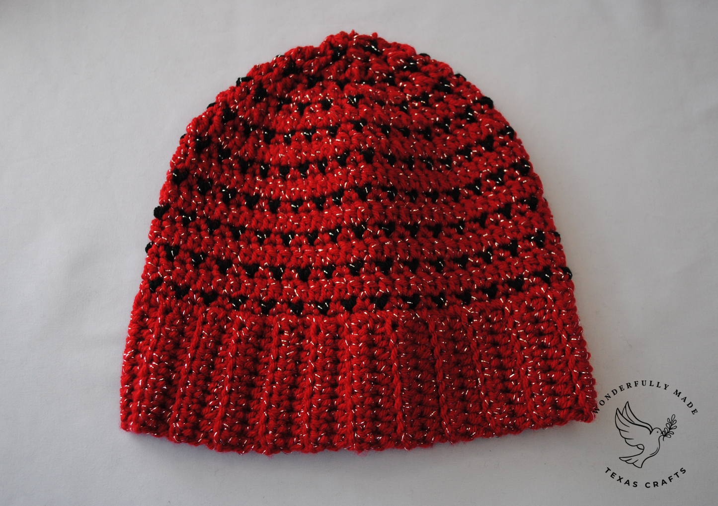 Chloe Beanie - Sparkle Red and Black