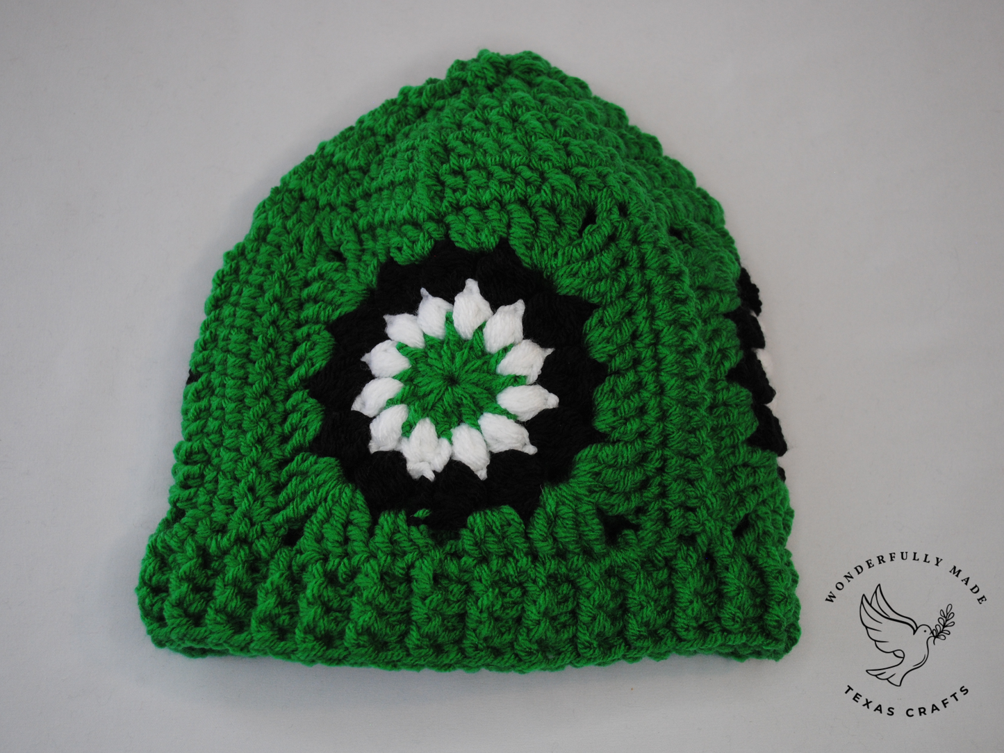 Starburst Beanie - Green and Black