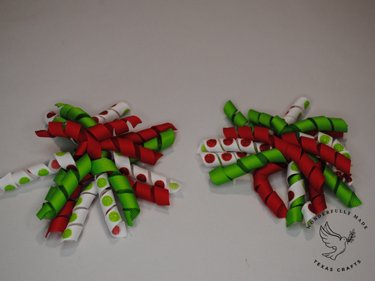 2 pcs - Light Green and Red